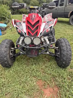 Moto à 4 roues - Miniature 3
