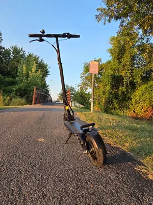 Scooter - Miniature 4