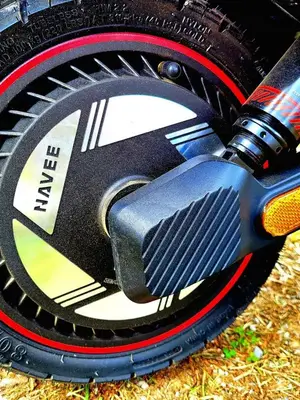 Trottinette disponible - Miniature 2