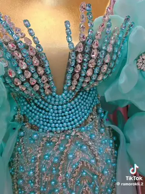 Robe neuve jamais portée