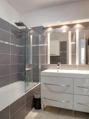 Location T2 meublé sur 69008 Lyon de 41m² - Miniature 3