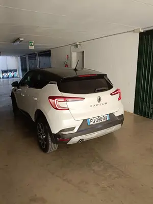 Renault Captur II 2020 Diesel 115ch Automatique 130000km - Miniature 3
