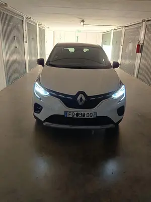 Renault Captur II 2020 Diesel 115ch Automatique 130000km - Miniature 2