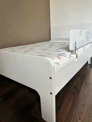 Lit enfant extensible IKEA avec matelas - Miniature 5