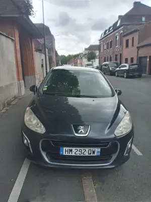 Peugeot 308 très bon état