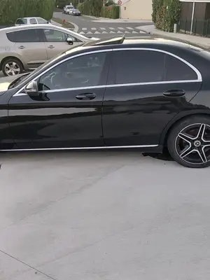 Mercedes C220 2016 Automatique 206847 km - Miniature 2