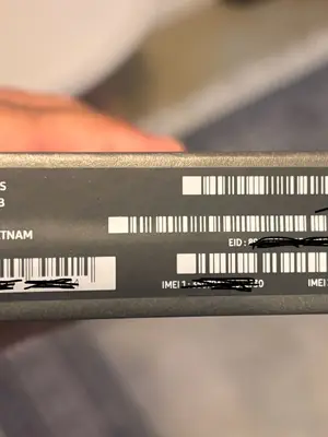 Samsung Galaxy S26 FE neuf, jamais ouvert et encore scellé, sans facture ni garantie - Miniature 3