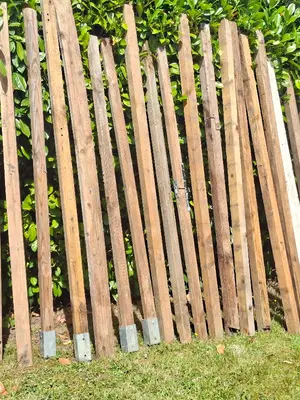 Important lot de bois de construction – Idéal terrasse, plancher, charpente ou bricolage - Miniature 8