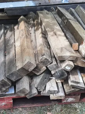 Important lot de bois de construction – Idéal terrasse, plancher, charpente ou bricolage - Miniature 4