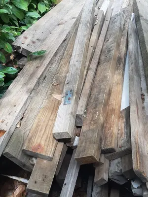 Important lot de bois de construction – Idéal terrasse, plancher, charpente ou bricolage - Miniature 5
