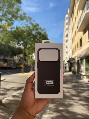Coque pour iPhone 18 Pro Max neuve avec emballage d’origine - Miniature 3