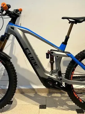 VTT électrique Cube Stereo 160 HPC Action 2021, Bosch CX, 625 Wh, taille M