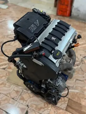Moteur Peugeot - Miniature 2