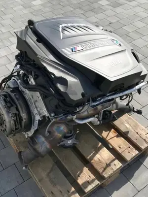 BMW 535i complète de 2016 avec 306 ch, 10 000 km et code S55B30A - Miniature 2