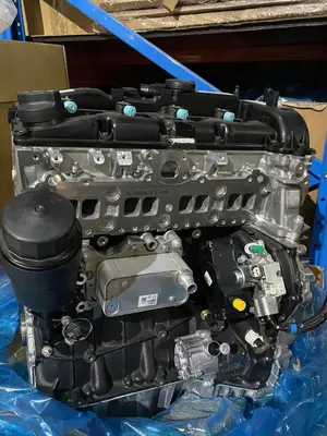 Moteur Mercedes-Benz référence 651913 - Miniature 5