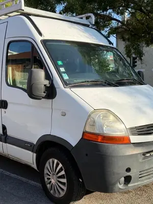 Renault Master II 2.5 dCi - Utilitaire L2/L3
