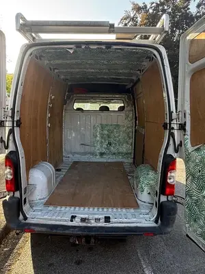 Renault Master II 2.5 dCi - Utilitaire L2/L3 - Miniature 4