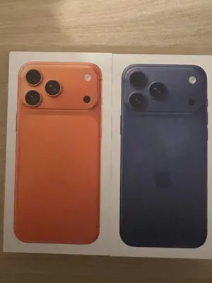 2x iPhone 17 Pro Max 256GB neufs - Garantie Apple 2 ans