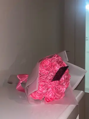 Bouquet de 20 roses - Miniature 2