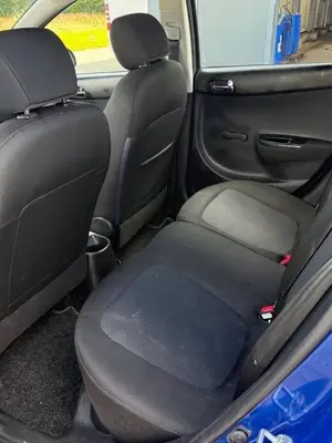 Hyundai i20 1.2 essence 2014, 5 portes, 84 ch, 161 000 km - Miniature 5