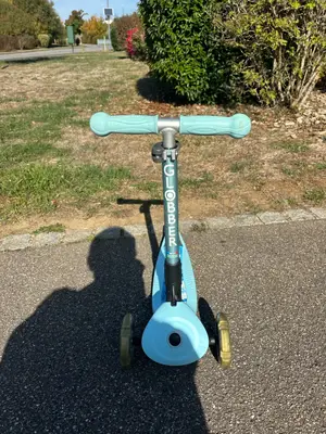 Trottinette enfant Globber 3 roues bleu turquoise, en bon état - Miniature 2