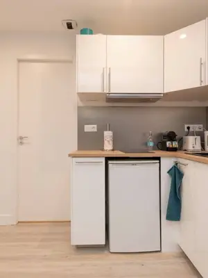 Studio meublé sur montrouge - Miniature 5