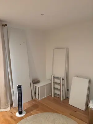 Grande armoire blanche à portes coulissantes 180 x 240 x 60 cm, à réparer - Miniature 2