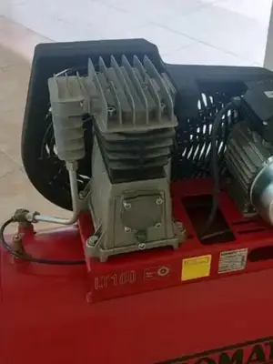 Compresseur d'air FIAC 100 L en très bon état - Miniature 4