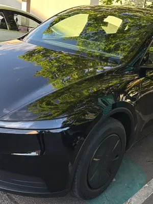 Tesla Model Y Propulsion toute neuve, location 450 € par semaine