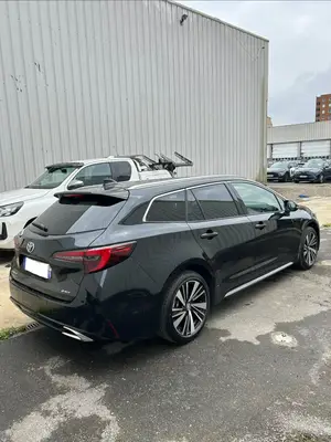 Toyota Corolla Touring Sport 2026 toute neuve - location avec assurance VTC - Miniature 2