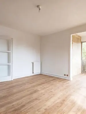 LOCATION Appartement T4 de 99m² à LAON