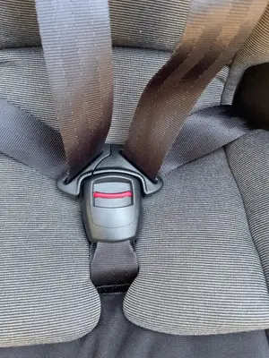Siège auto Bébé Confort Titan groupe 1/2/3 ISOFIX - Miniature 2