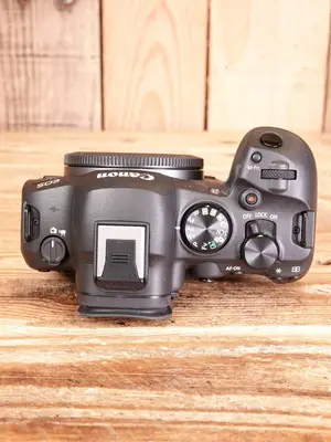Canon EOS R6 Mark II - Miniature 3