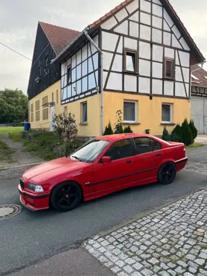 BMW Série 3 E36 - Miniature 3
