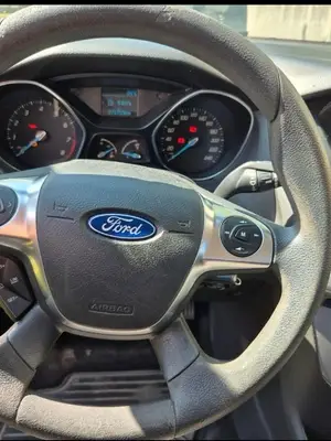 Ford Focus - Miniature 5