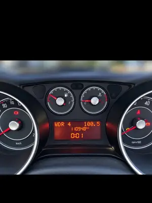 Fiat Punto très propre esthétiquement et mécaniquement, à récupérer en Allemagne - Miniature 5