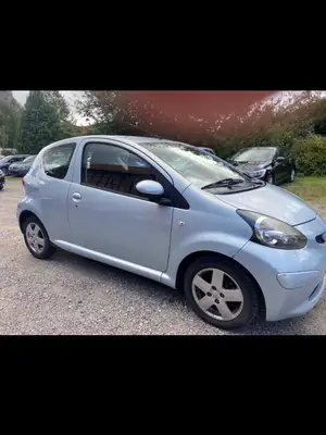 Toyota Aygo - Miniature 3