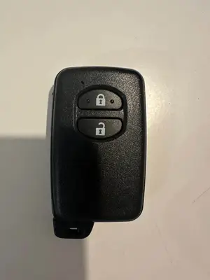 Nouvelle Clé vierge Toyota Avensis Prius Corolla 2010-2015 B74EA