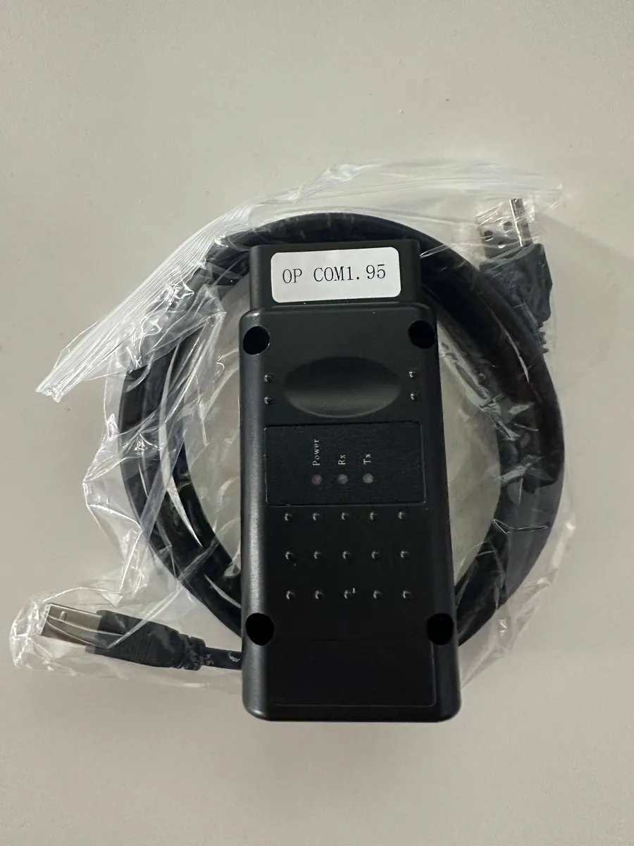 A vendre Scanner Opcom 2021 Opel - Photo 1