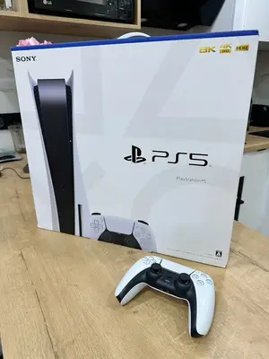 Console Sony PS5 neuve avec tous ses accessoires - Miniature 4