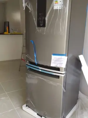 Frigo en très bon état, utilisé 1 mois
