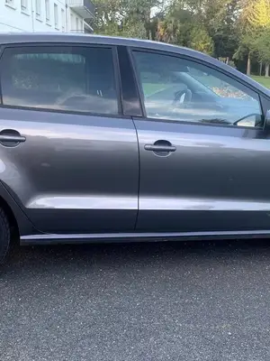 Volkswagen Polo Match 2 1.6 TDI 90ch 2014 - Miniature 3