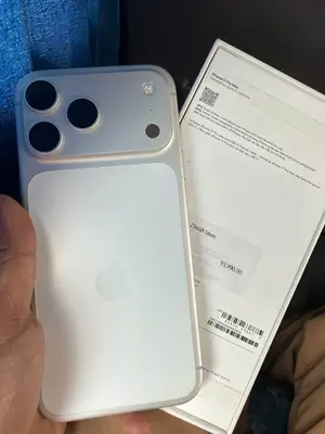 iPhone 17 Pro Max 256 Go argent, neuf, débloqué et sous garantie Apple - Miniature 4