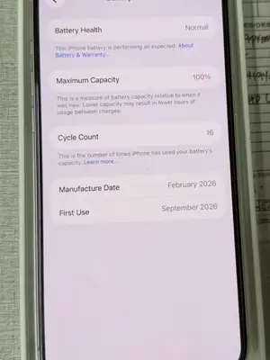 iPhone 17 Pro Max 256 Go argent, neuf, débloqué et sous garantie Apple