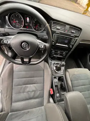 Volkswagen Golf 7 1.4 essence 2013 - Miniature 2