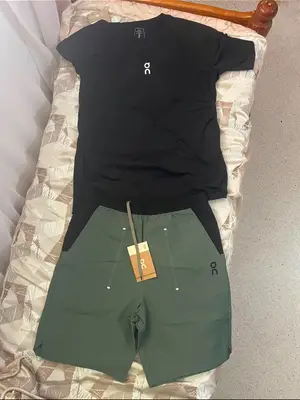 Short et T-shirt neufs
