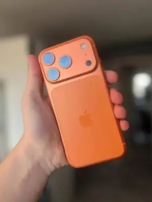 iPhone 17 Pro Max en très bon état, sans frais à prévoir