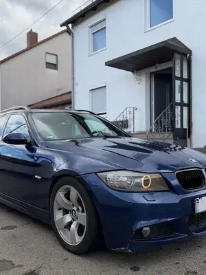 BMW 320d Pack M Bleu Le Mans - Miniature 4