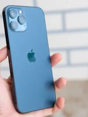 iPhone 12 Pro Max très propre