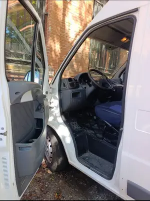 Peugeot Boxer 2.2 HDi 100cv - Très bon état - Miniature 4